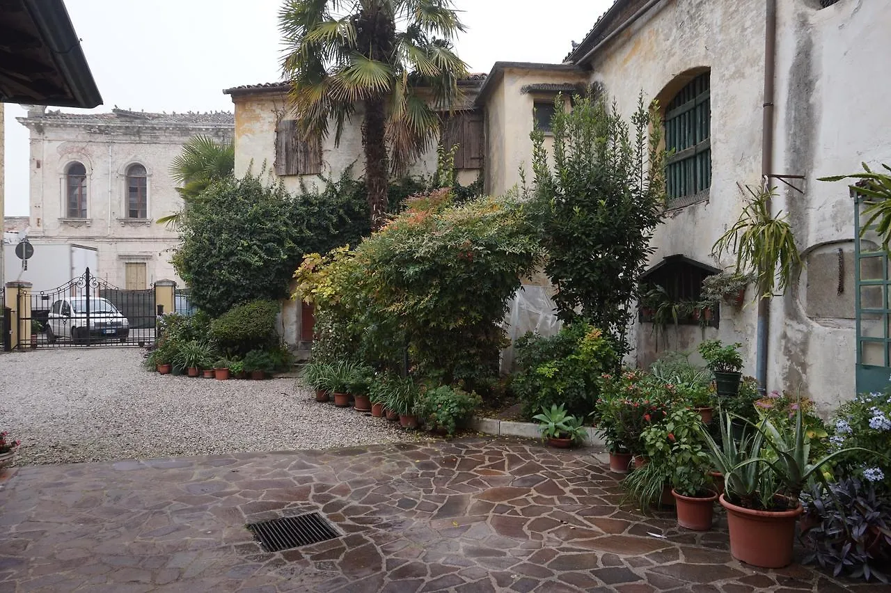 Albergo Disaro Motta di Livenza 2*,  Italy